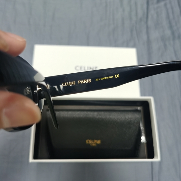 Celine Cat Eye Sunglasses for Beach Days - Picture 4 of 5